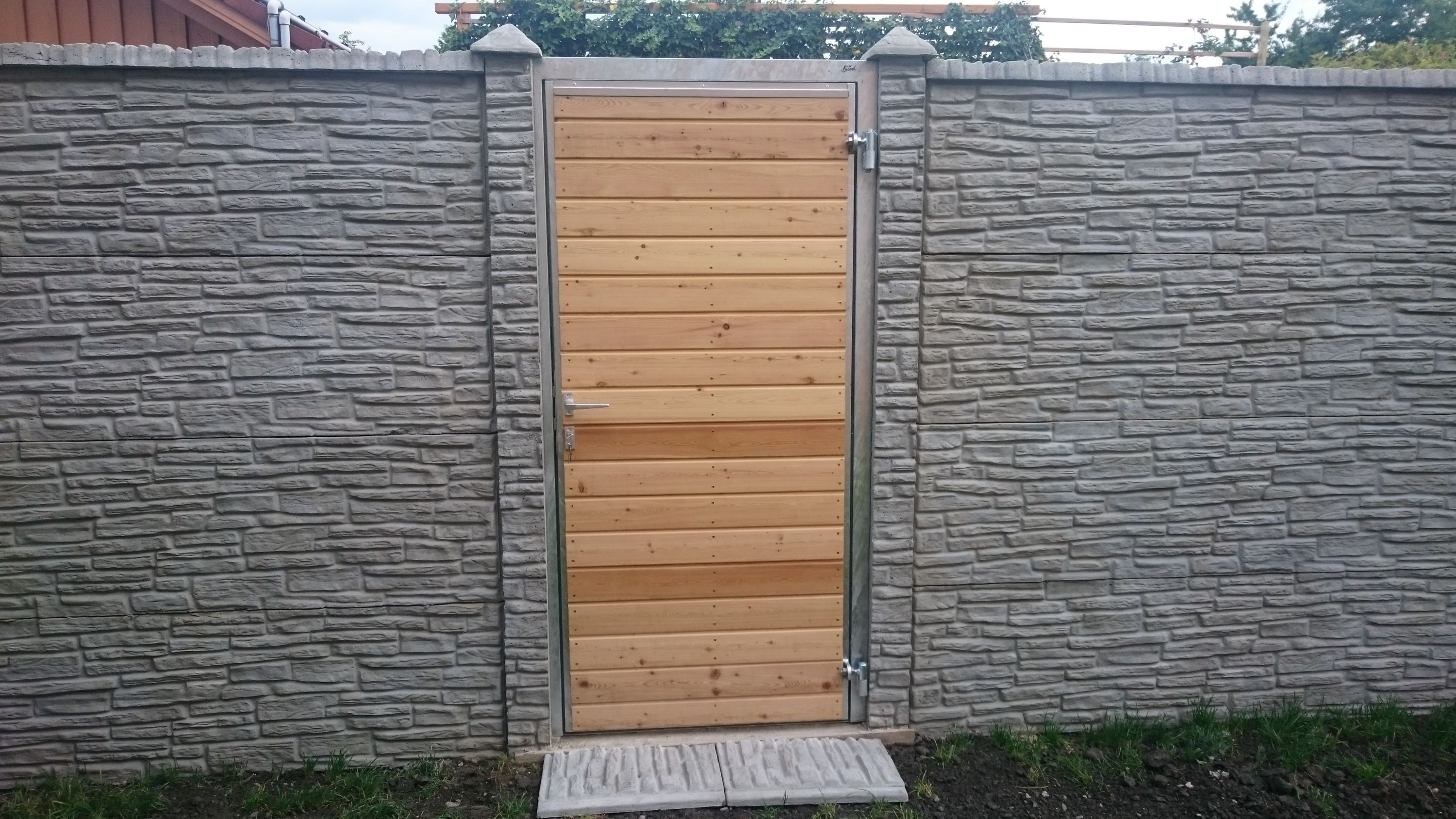 Gartentor Holz Laerche